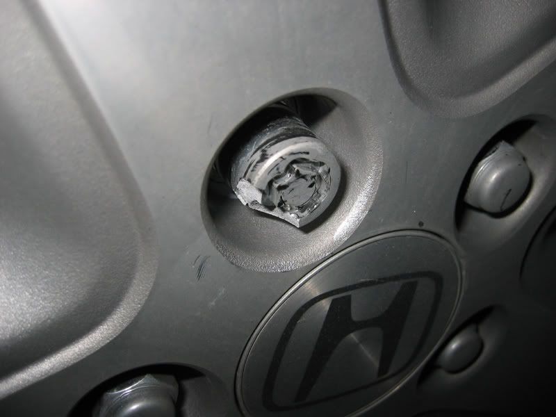 wheel lock questions Honda Odyssey Forum